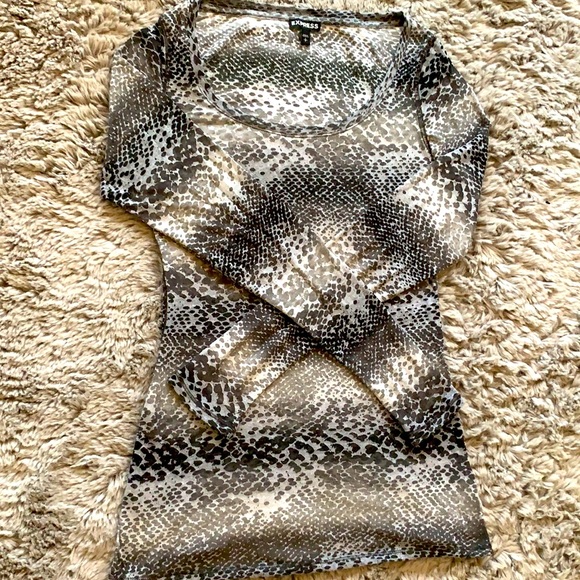 EXPRESS MESH BLACK & GREY LONG SLEEVE - Picture 1 of 7